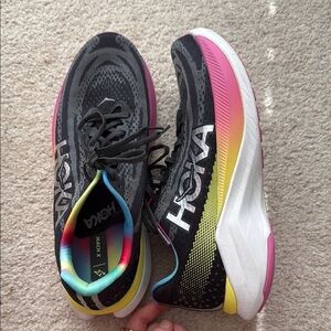 Hoka Mach X